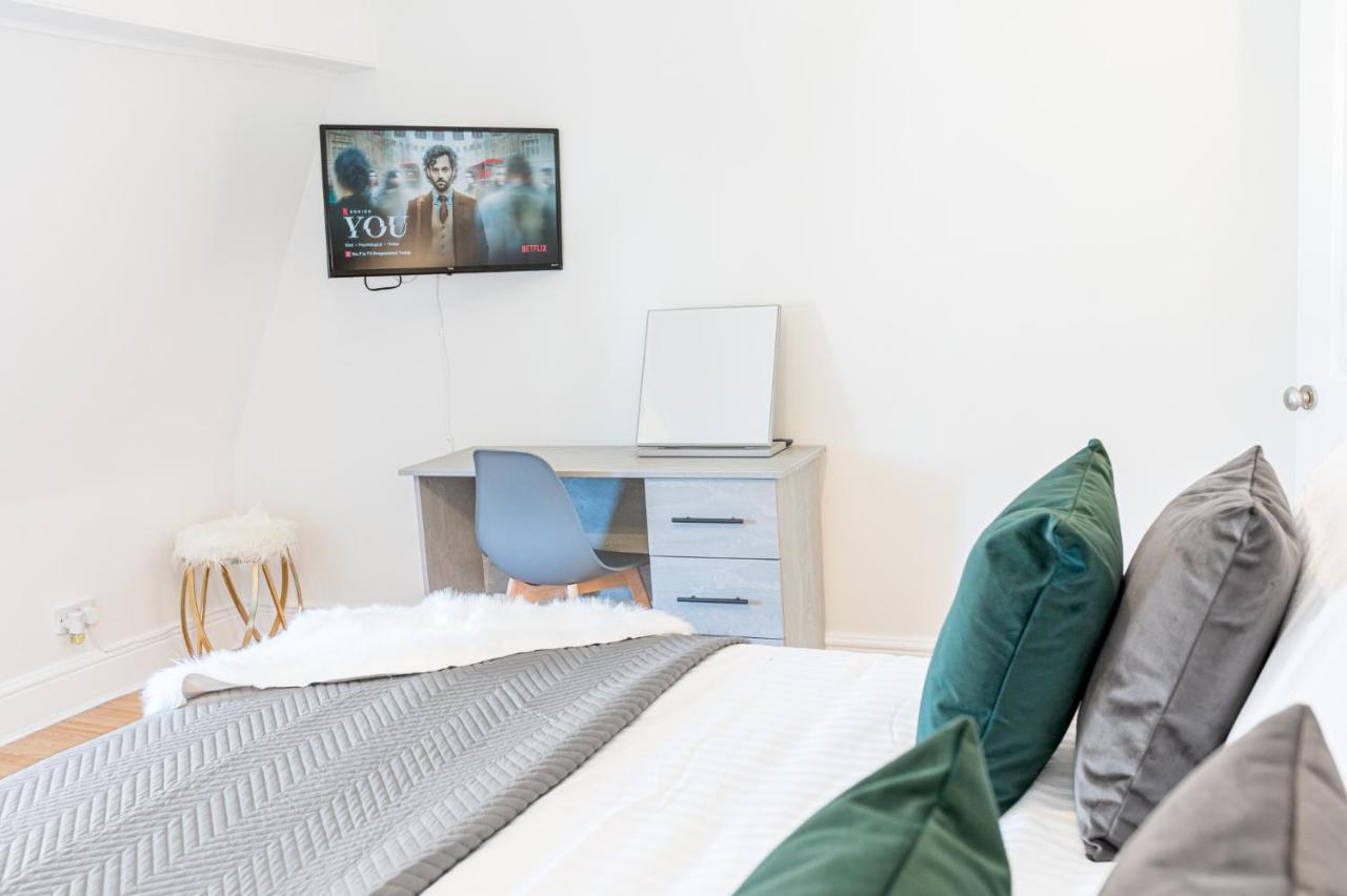 Ferienwohnung Stylish Luxury Large 4Br Kingbed Barrow-in-Furness Exterior foto